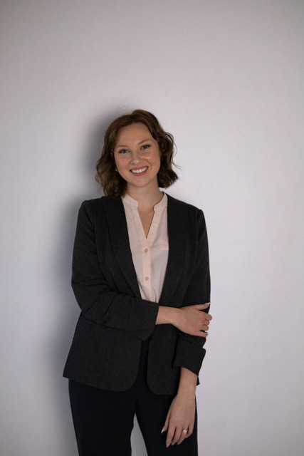 Janelle, founder of JLURA